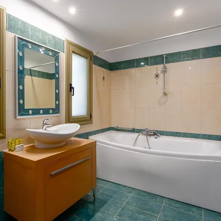 别墅 Inna 米克罗斯雅洛斯